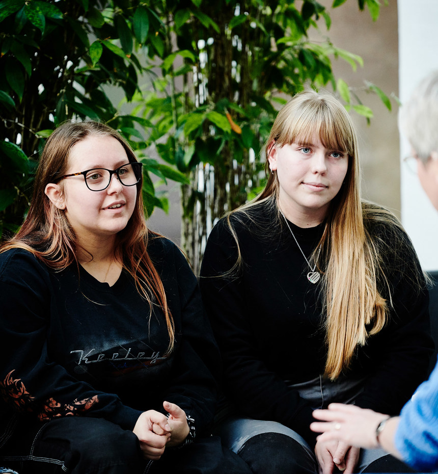 Tre studerende der får hjælp